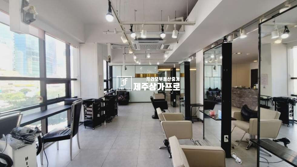 제주 제주시 노형동 노형메인상권/연북로, 신형로 인접/다이소옆라인/미용실 완비 승계 임대 연세 매물번호 13300 사진 1