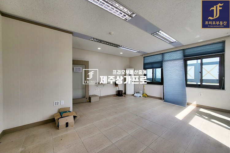 제주 제주시 이도이동 법원옆 3층상가 / 법무사,회계사,변호사 사무실로 강추 / 수도인입완료 연세 매물번호 12923 사진 3