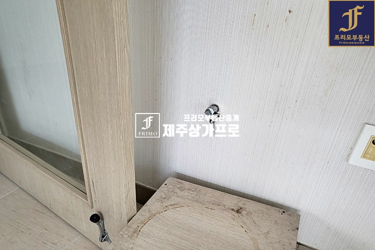 제주 제주시 이도이동 법원옆 3층상가 / 법무사,회계사,변호사 사무실로 강추 / 수도인입완료 연세 매물번호 12923 사진 5