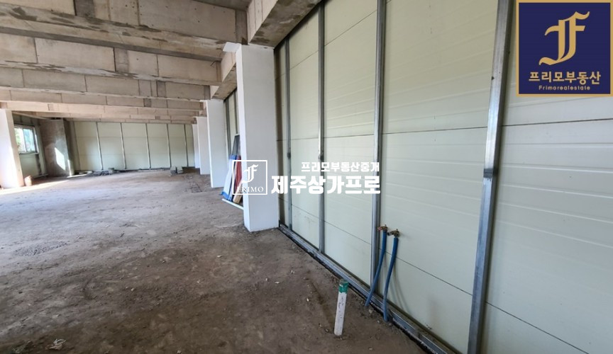 제주 제주시 아라일동 무권리/신축/주차편리/도로변 노출 최고 단독통상가 임대 연세 매물번호 14004 사진 2