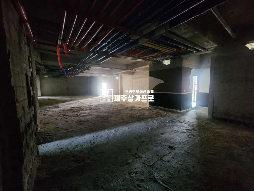 제주 제주시 이도이동 무권리/시청중앙로 최고 상권/호프, 펍, 와인바, 이자카야 추천/대형상가 임대 연세 매물번호 14520 사진 1