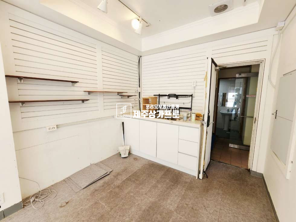 제주 제주시 노형동 한라대인근/1층 대로변/1인 운영 배달 및 소형상가추천/임대 연세 매물번호 14648 사진 4