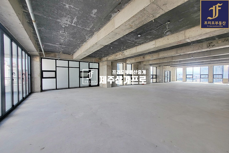 제주 제주시 조천읍 함덕리 함덕서우봉뷰 보이는 4층상가임대 / 와인바,필라테스,커피숍 등으로 추천 연세 매물번호 13408 사진 5