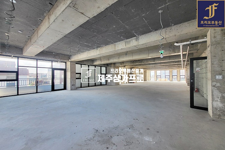 제주 제주시 조천읍 함덕리 함덕바다뷰보이는 신축2층,3층 상가또는 사무실임대 / 엘베있음,주차편리 연세 매물번호 13407 사진 8