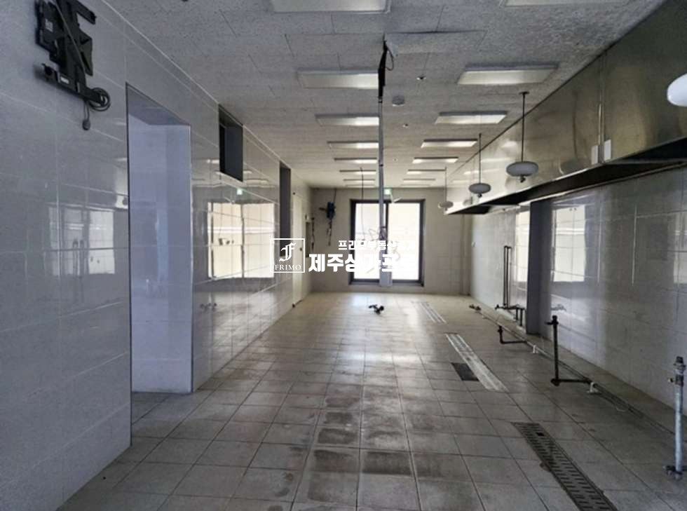 제주 제주시 애월읍 상귀리 애조로/상귀교차로/넓은평수/넓은주차장/1층 상가 연세 매물번호 14621 사진 5