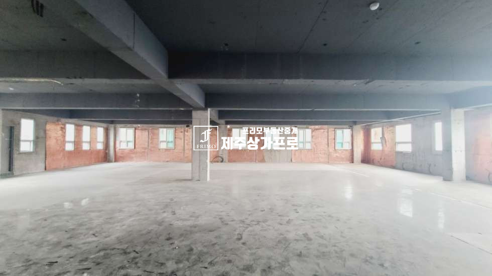 제주 제주시 노형동 연북로대로변/노출, 가시성 최고/병원, 대기업사무실,여행사추천/상가 임대 연세 매물번호 13163 사진 2
