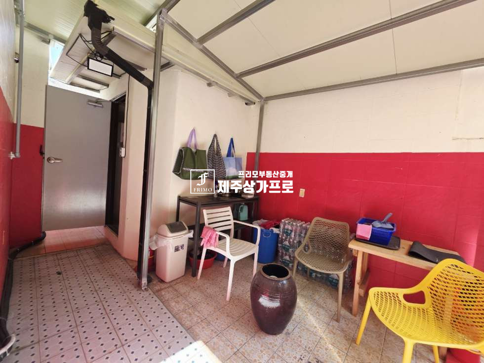 제주 제주시 도남동 무권리/도남시장인근/도남메인상권라인/레트로 빙수집, 카페, 실내포차자리 추천/1층상가 임대 연세 매물번호 14222 사진 6