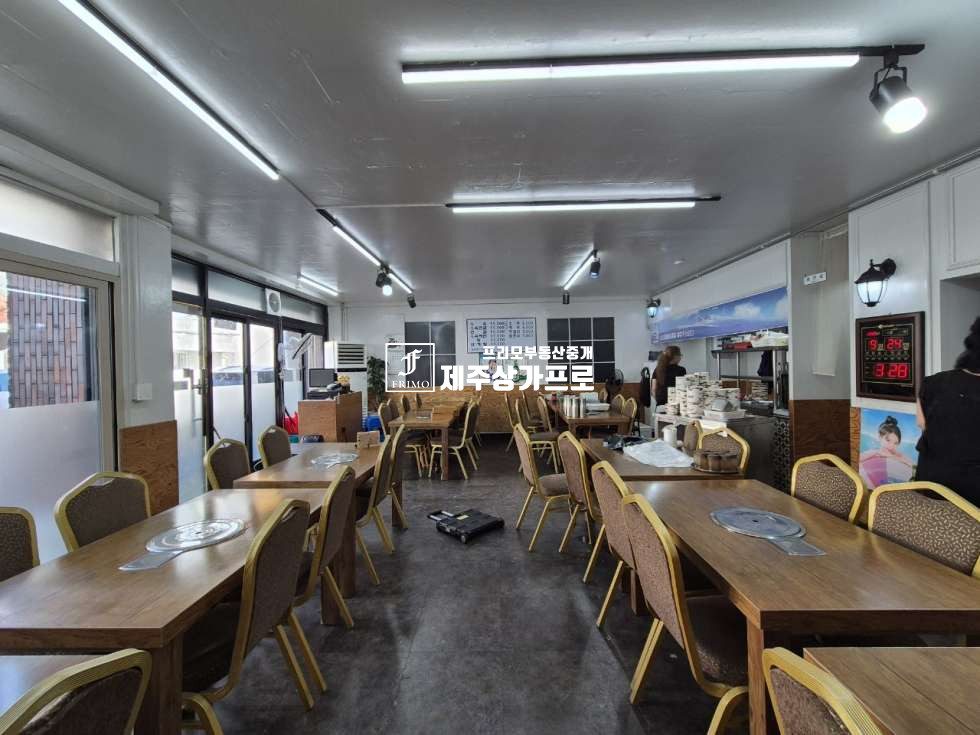 제주 제주시 노형동 제주시 노형동 노형초등학교 인근 1층상가/업종제한없음/전면넓게 잘빠짐/일반음식점강력추천 연세 매물번호 14750 사진 2