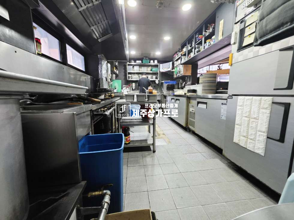 제주 제주시 노형동 노형주민센터인근/코너자리/1층/약30평/성업중, 단골많은/집기일체/일반음식점 양도양수 연세 매물번호 14803 사진 4