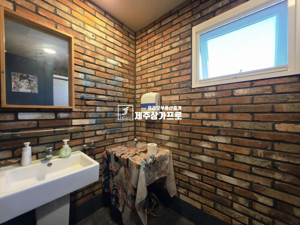 제주 제주시 조천읍 함덕리 ★함덕 소노벨인근/먼 바다뷰/내부 시설, 인테리어완벽/주차 너무~ 좋은/1층/일반음식점/양도양수★ 연세 매물번호 14907 사진 11
