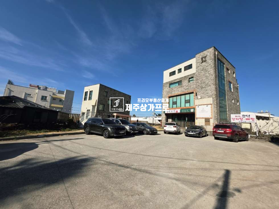 제주 제주시 조천읍 함덕리 ★함덕 소노벨인근/먼 바다뷰/내부 시설, 인테리어완벽/주차 너무~ 좋은/1층/일반음식점/양도양수★ 연세 매물번호 14907 사진 15