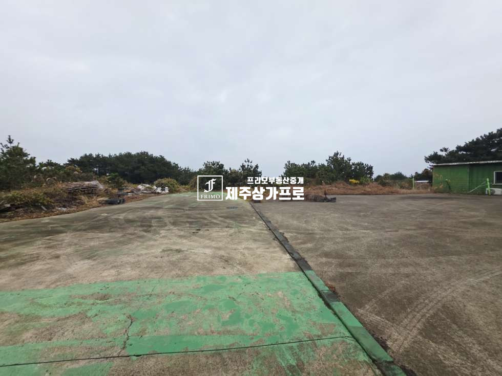 제주 서귀포시 성산읍 신풍리 ★일주동로/대로변/1056평/10m, 8m/창고, 사무실, 직원숙소완비/통임대, 매매동시진행/건물2동★ 월세 매물번호 14925 사진 6