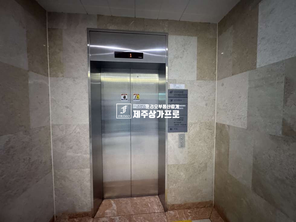 제주 제주시 이도이동 내과자리강력추천/제주시 이도이동 법원사거리 대도로변 코너자리 메디컬빌딩 2층임대/지하주차장,엘베완비 월세 매물번호 14926 사진 7