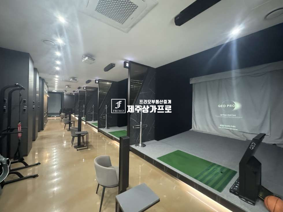 제주 제주시 노형동 무권리/제주시 노형동 애조로 접한 2층상가/약88평/옥상추가활용가능/넓은주차장/내부인테리어A급 연세 매물번호 14985 사진 1
