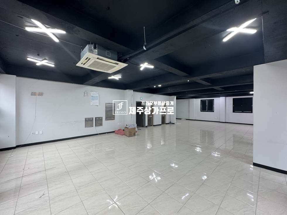 제주 제주시 아라일동 무권리/제주시 아라일동 2층 상가임대/약51평/내부화장실2개/업종제한없음/즉시입주가능/저렴한임대료 연세 매물번호 15001 사진 3