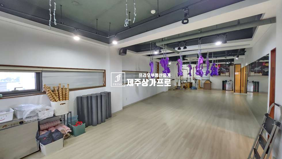 제주 제주시 한림읍 한림리 1198-10 한림 중앙로 메인 한림의원 상가건물 연세 매물번호 15036 사진 1