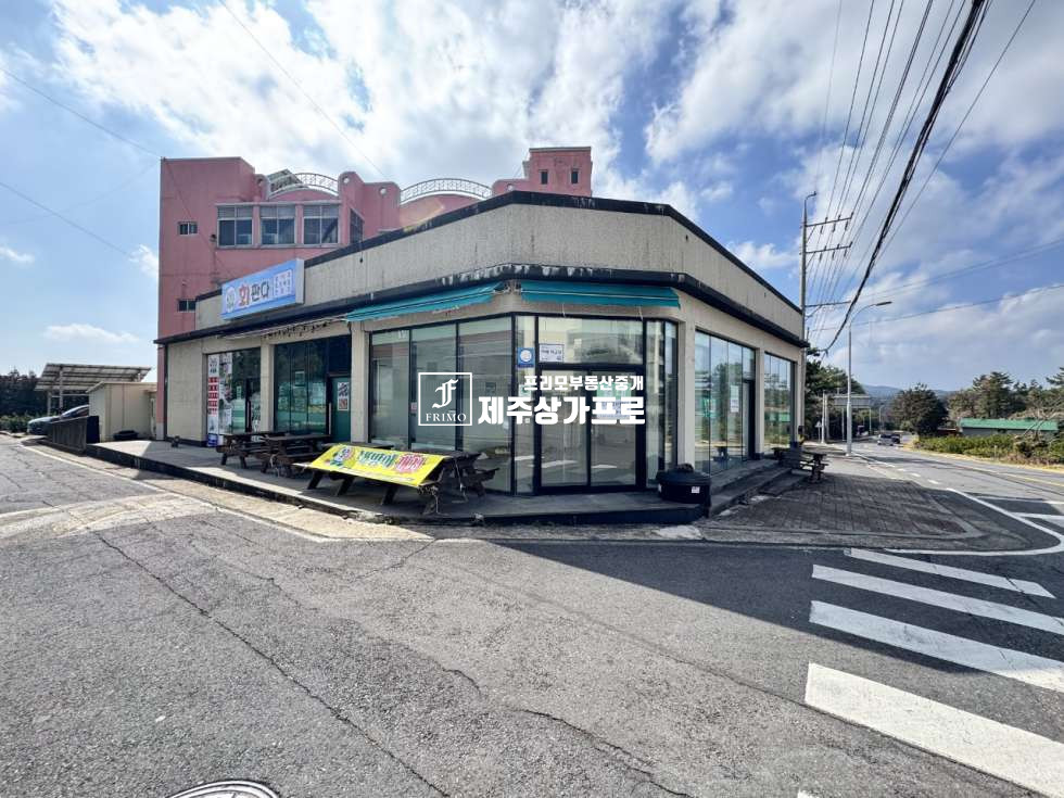 제주 서귀포시 색달동 ★색달동사거리★1층 상가(25평)/코너자리/중문관광단지 월세 매물번호 15124 사진 1