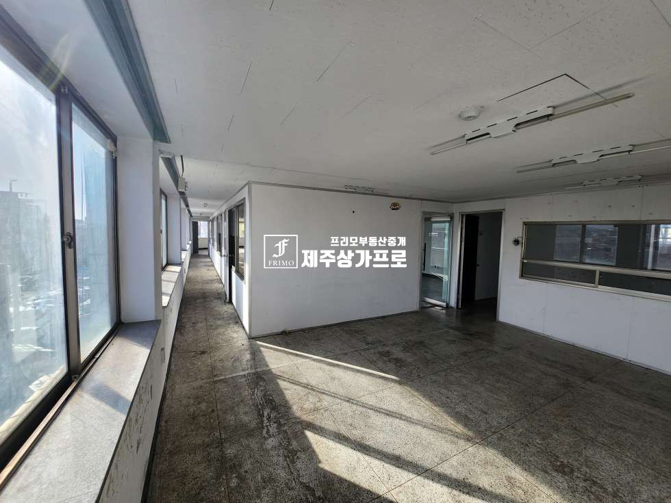 제주 제주시 삼도일동 ★무권리★4층 상가(75평)/초가성비/사무실/근린생활시설 연세 매물번호 15138 사진 11