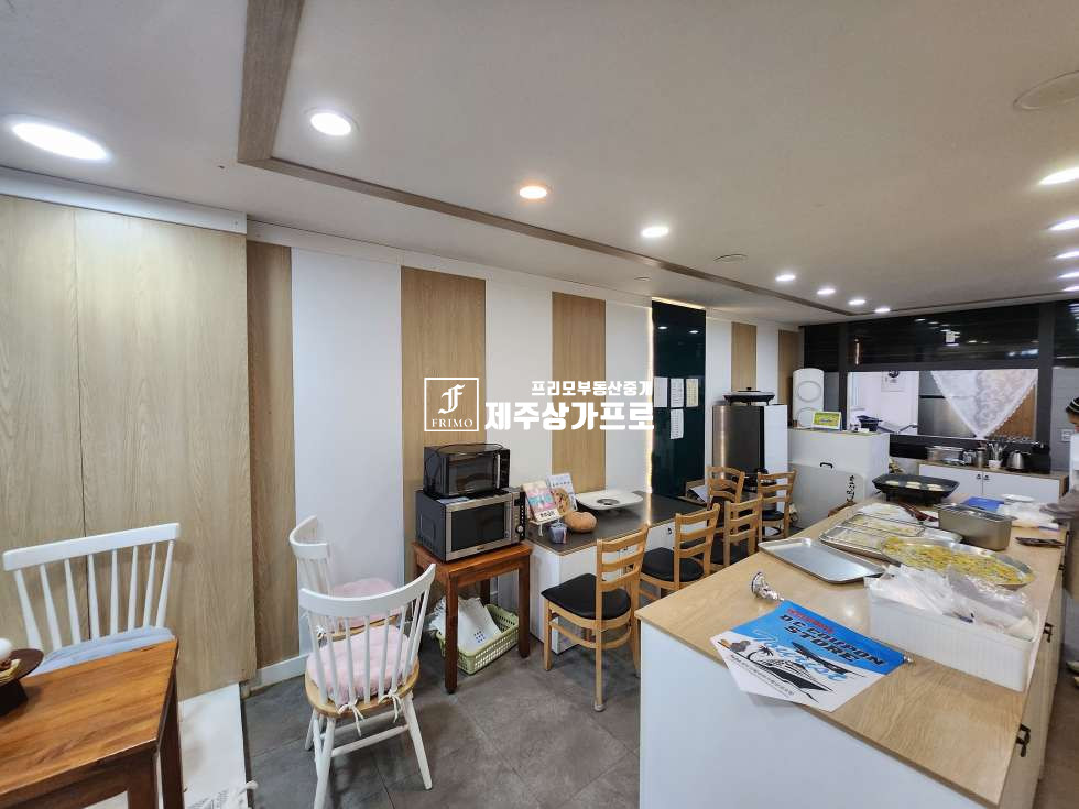 제주 제주시 일도일동 ★제주칠성로★1층 상가(15평)/떡공방/소매점 연세 매물번호 15199 사진 8