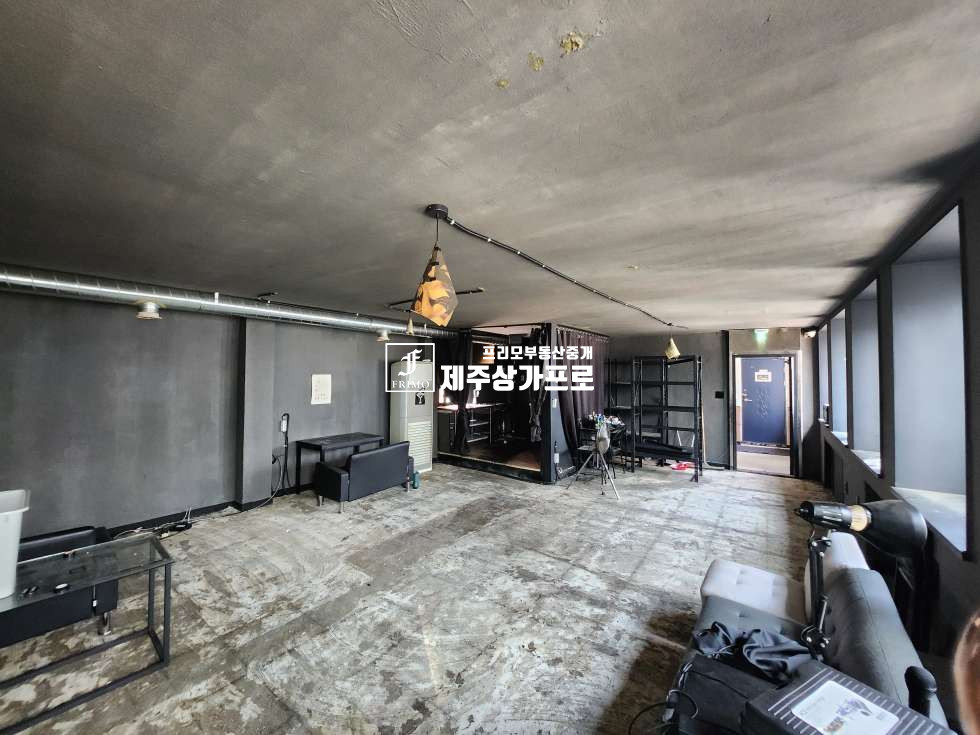제주 제주시 일도일동 ★중앙사거리★2층(30평)상가/제1종근생/지하상가 입구 연세 매물번호 15238 사진 7