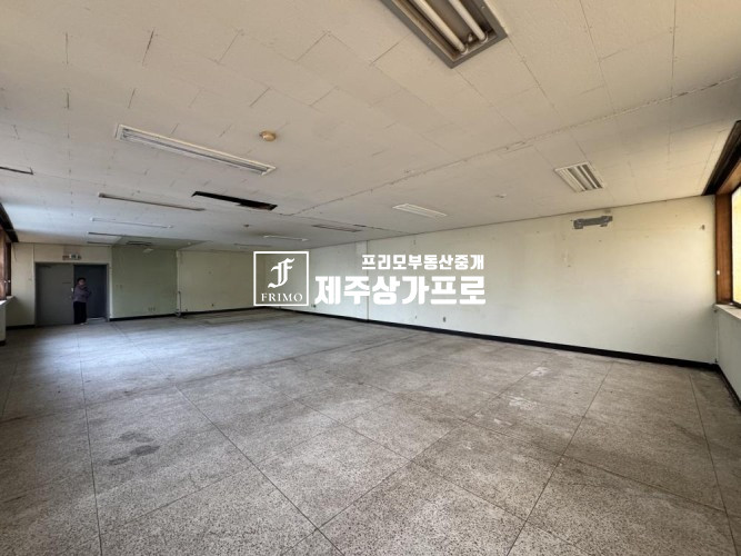 제주 제주시 이도일동 ★무권리★초가성비★2층상가(47평)/보성시장/중앙로 연세 매물번호 15296 사진 4