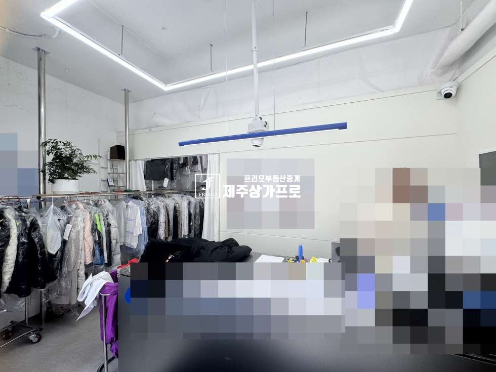 제주 제주시 노형동 프렌차이즈세탁소 양수도/초보자도 운영가능한교육제공/제주시 노형동 1층 아파트상가 임대/내부화장실o 연세 매물번호 15304 사진 1