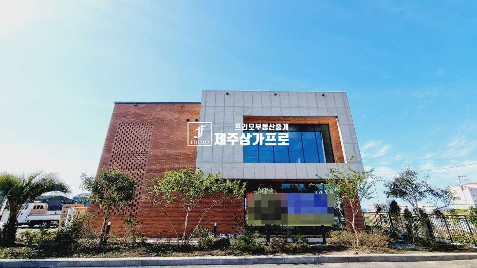 제주 제주시 내도동 ((일주서로,바다뷰))넓은 주차장,뷰맛집 연세 매물번호 12679 사진 2