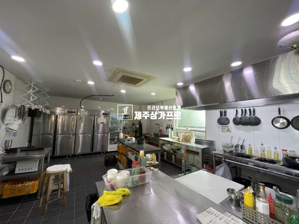 제주 제주시 도두일동 ★에메랄드바다뷰~!/인스타감성사진스팟/무지개해안로/통198평/월세/주차완비된/대형/상가임대★ 월세 매물번호 15391 사진 5