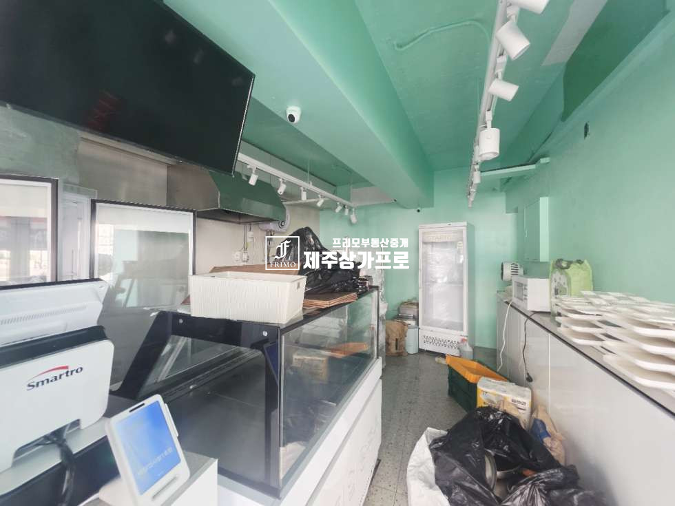 제주 제주시 이도이동 ★시청/올리브영옆/중앙로대로변/1층/9평/일반음식점 가능/판매, 테이크아웃추천/상가임대★ 연세 매물번호 15307 사진 2