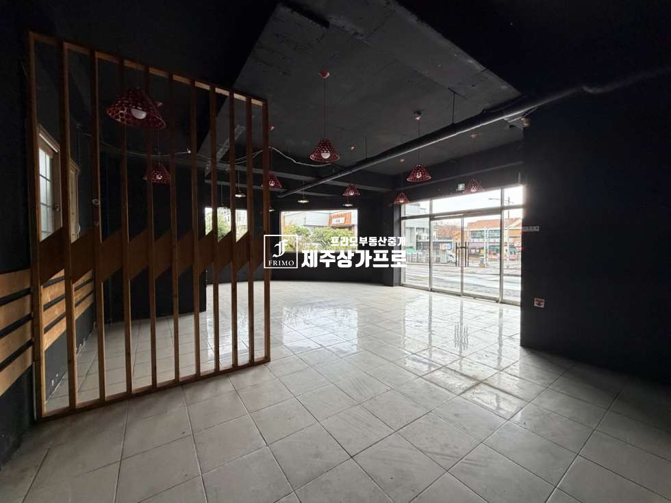 제주 제주시 아라일동 ★무권리~~!!/아이파크, 용마트인근/대로변/1층/27평/매장, 홀 모두가능/상가임대★ 연세 매물번호 15128 사진 4