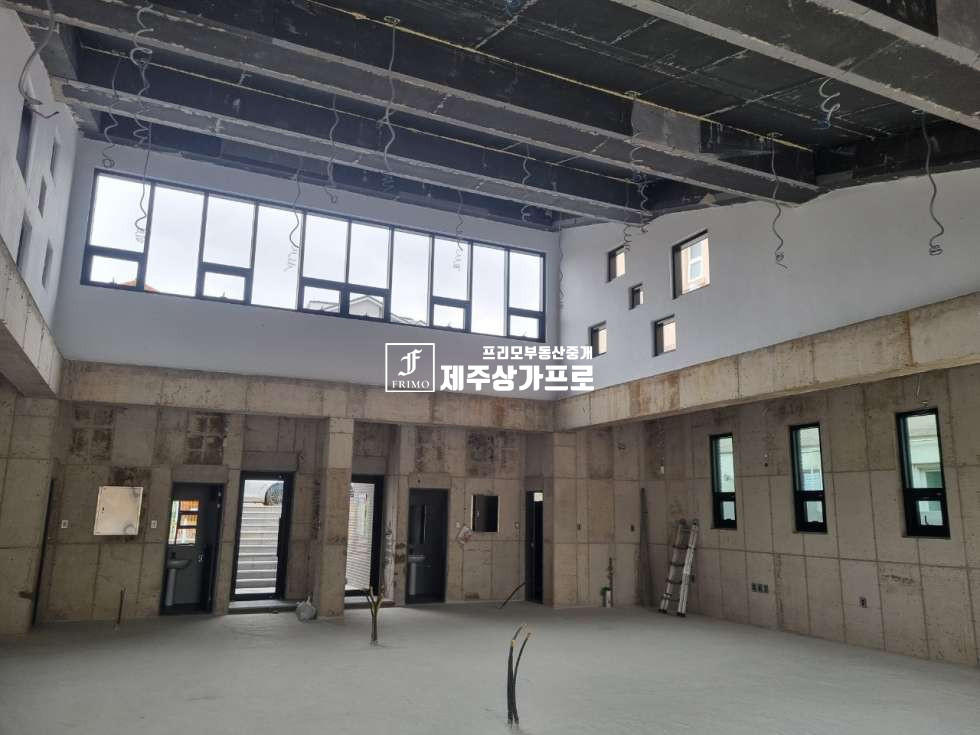 제주 제주시 이도이동 ★신축 첫입주/무권리~~!!/남광초인근/60평/교습실, 카페 업종 강추!!/분할, 복층가능/상가임대★ 연세 매물번호 15185 사진 5