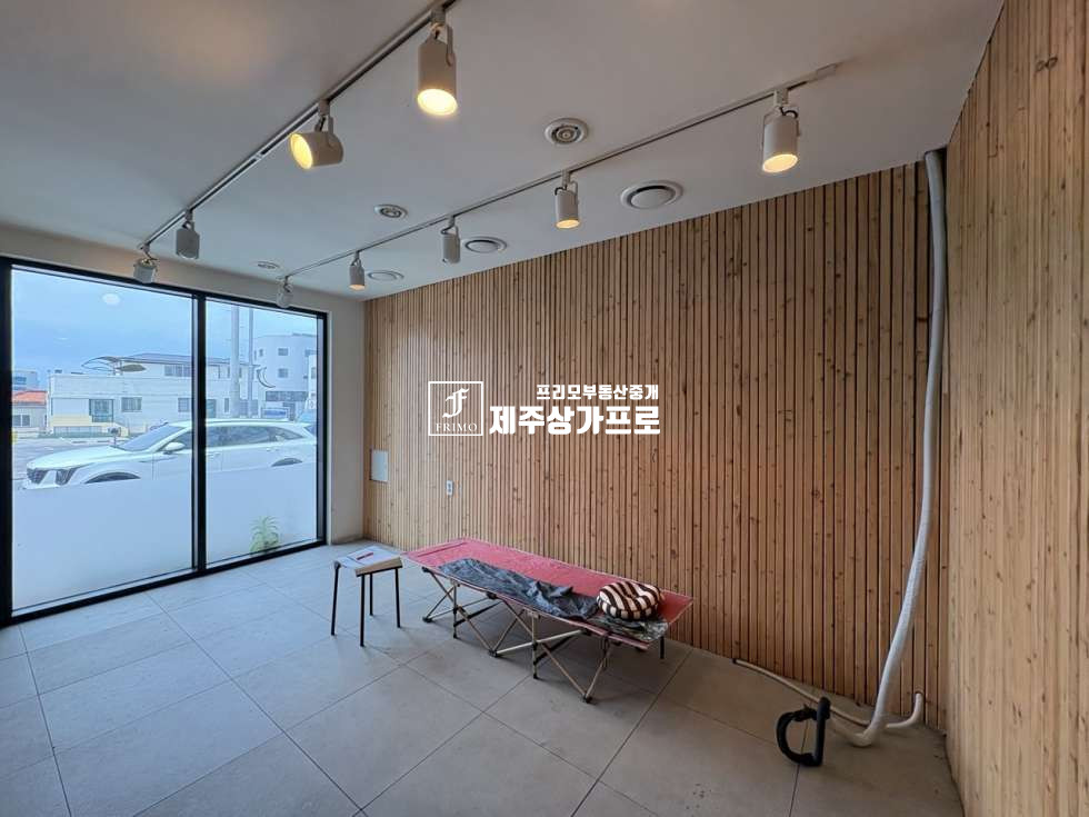 제주 제주시 이도이동 ★무권리~~!!중앙로안쪽/블루메베이글 맞은편/주차확보/43평/일반음식점추천/단층 상가임대★ 연세 매물번호 15167 사진 2