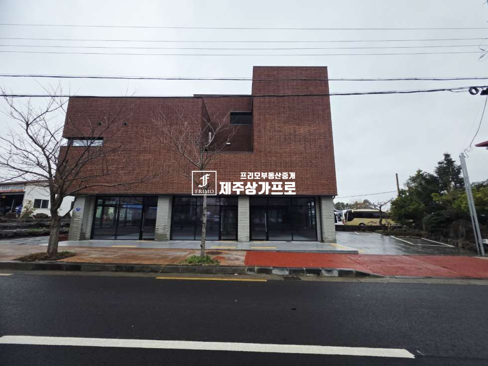 제주 제주시 노형동 ★신축 첫입주!!/무권리/오광로대로변/1층/48평/분할가능/소매, 판매점 추천/상가임대★ 연세 매물번호 15162 사진 4