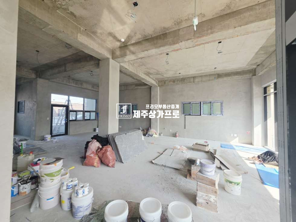 제주 제주시 이도이동 ★26년신축 첫입주/무권리~~!!/연삼로대로변/58평/의원/통임대가능/상가임대★ 연세 매물번호 15181 사진 2