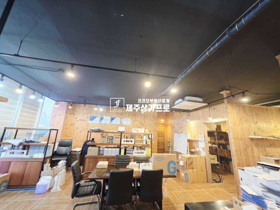 제주 제주시 오라이동 무권리/연북로 대로변/인테리어, 에어컨 완비/사무실 안성맞춤/지상으로 연결되는 반지하/상가임대 연세 매물번호 14745 사진 6