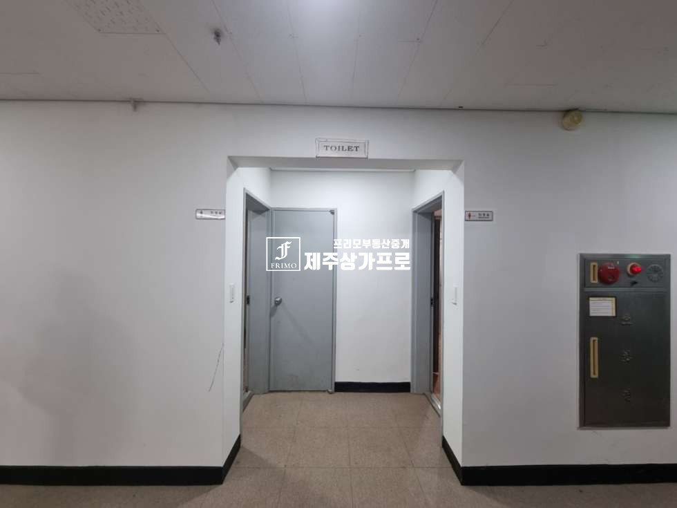 제주 제주시 노형동 무권리/연북로 대로변/메인상권 최중심/운동시설, 음악연습실, 추천/지층 상가 임대 월세 매물번호 14674 사진 4