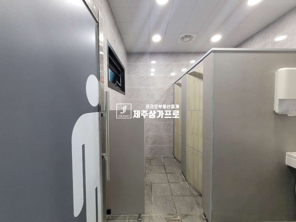 제주 제주시 용담이동 오라사거리, 서광로 대로변/넓은 지상,지하주차완비/스크린골프장 양도양수 연세 매물번호 14662 사진 9