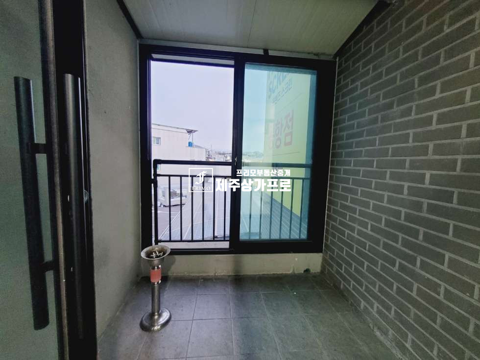 제주 제주시 용담이동 오라사거리, 서광로 대로변/넓은 지상,지하주차완비/스크린골프장 양도양수 연세 매물번호 14662 사진 11