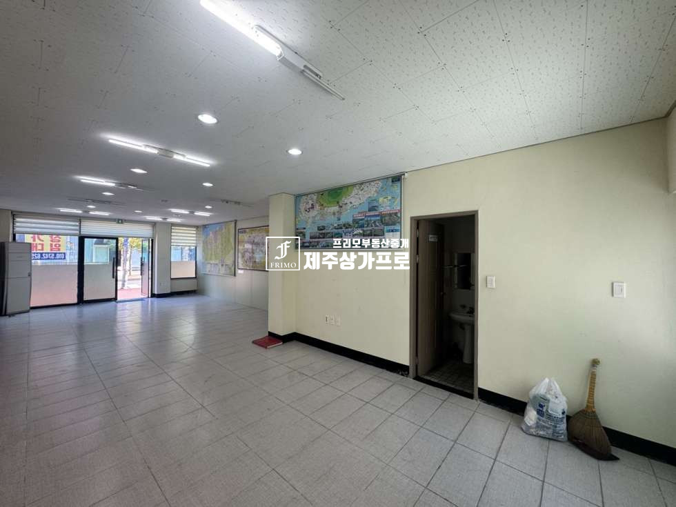 제주 제주시 노형동 무권리/제주시 노형동 노형2지구 1층상가임대/약19평상가/내부화장실o/업종협의 연세 매물번호 15303 사진 5