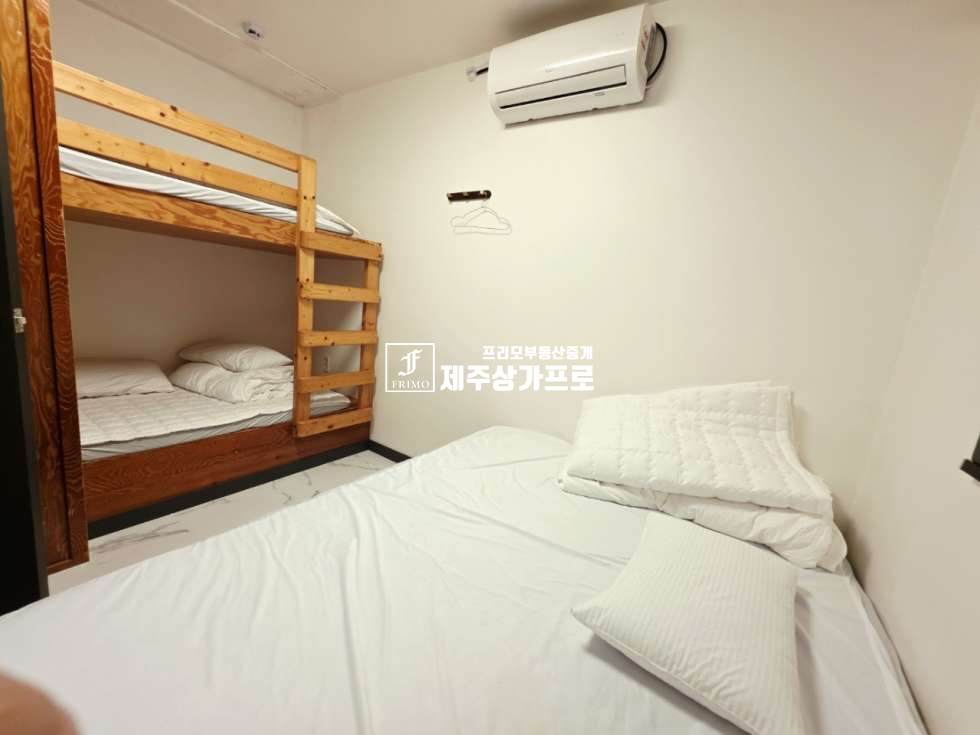 제주 제주시 애월읍 유수암리 1401-3 ★장전초학군/유수암개척단지/년월세/단기임대/매매/모두가능/30평/풀옵션/투룸 임대★ 월세 매물번호 15421 사진 4