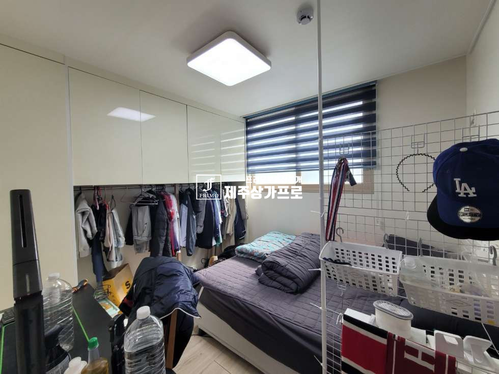 제주 제주시 아라일동 6080-6 ★제대병원인근/깔끔, 세련된 잘 관리된/조용, 모던한 건물/풀옵션/투룸/년세 임대 ★ 연세 매물번호 15422 사진 2