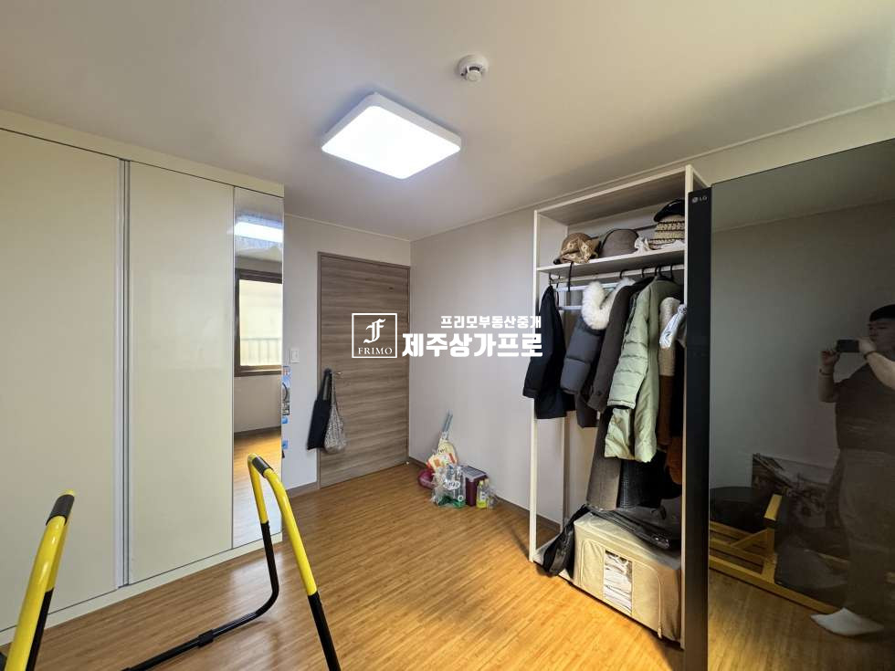 제주 제주시 아라일동 2745-1 101동 제주시 아라일동 아라주원라비앙 매매/지정주차/엘베o/내부관리상태최상/인근시세대비합리적인매매금액 매매 매물번호 15432 사진 11
