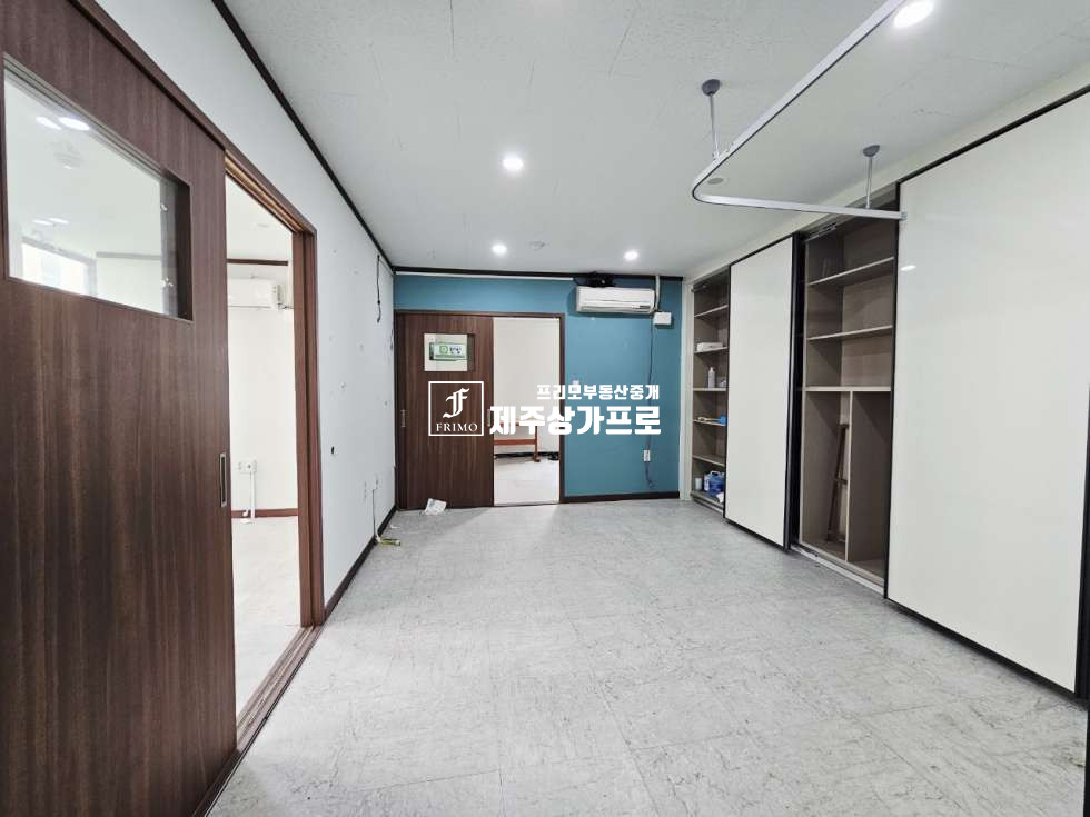 제주 제주시 노형동 대로변 /무권리/사무실/상가, 보증금 임대료 저럼 연세 매물번호 14651 사진 1