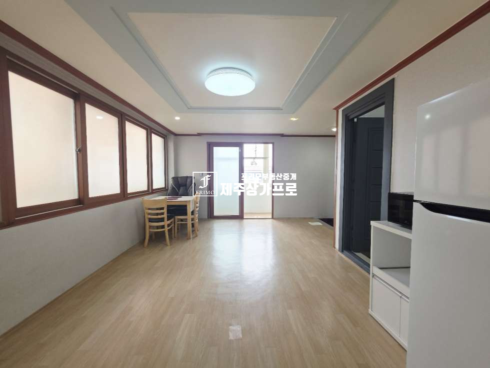 제주 제주시 노형동 ★한라대, 일고인근/넓~~~~은 거실/풀옵션에 추가 옵션/년웕세 가능/즉시입주/투룸/임대★ 월세 매물번호 15450 사진 3