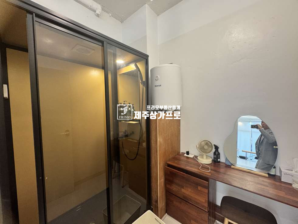 제주 제주시 외도일동 제주시 외도일동 대도로변 코너자리 2층상가/엘베o/주차편리/내부컨디션최상/남녀구분화장실/즉시입주가능 연세 매물번호 15514 사진 7
