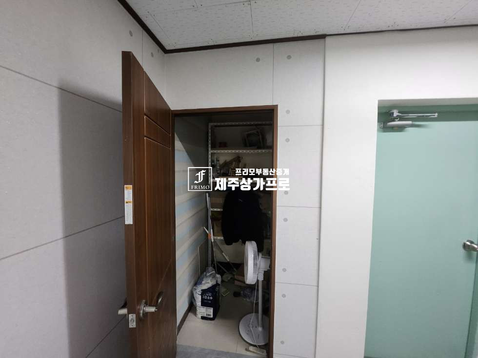 제주 제주시 노형동 ★노형오거리★3층 상가(43평)/사무실/본죽사거리 연세 매물번호 15133 사진 10