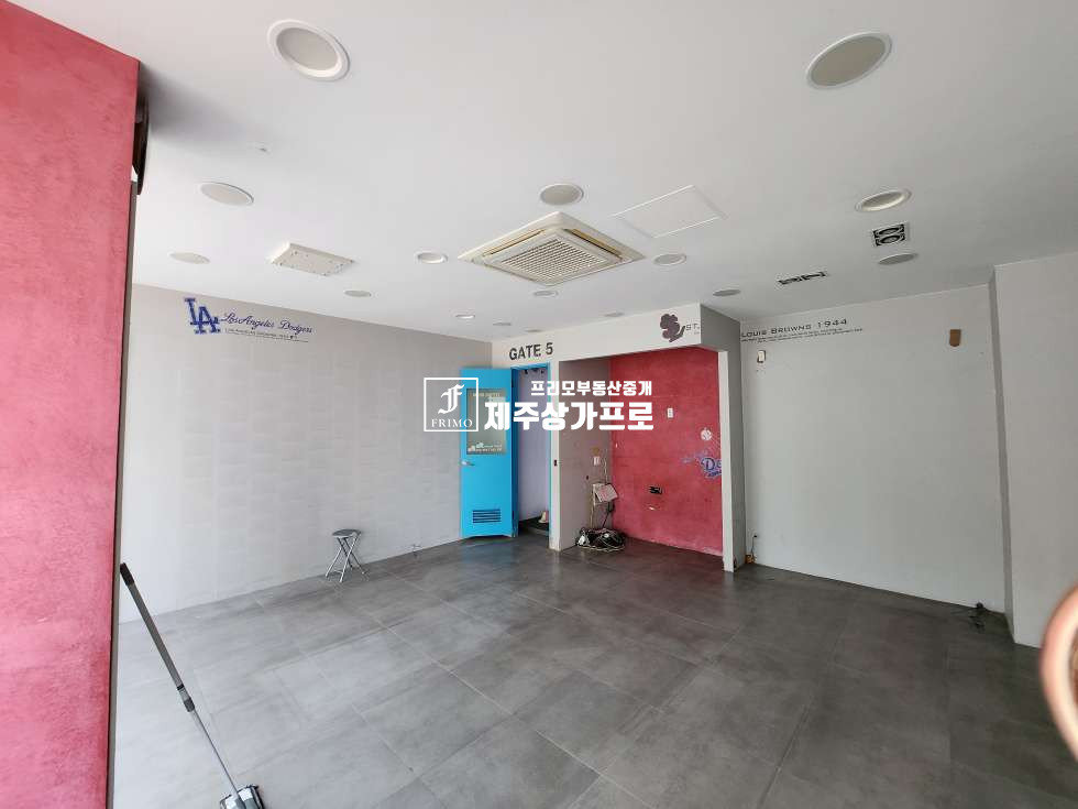 제주 제주시 일도일동 ★중앙사거리★1층(15평)상가/제1종근생/지하상가 입구/칠성로 연세 매물번호 15359 사진 1