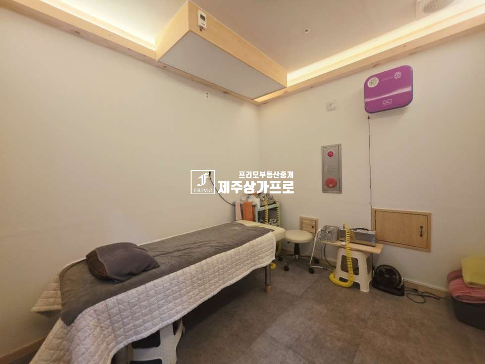 제주 제주시 노형동 ★노형동/한라대학앞/대로변/72평/저렴한 시설비/사무실, 피부, 체형관리실 추천/상가임대★ 연세 매물번호 15533 사진 2