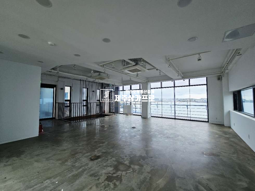 제주 제주시 구좌읍 행원리 무권리/월정해수욕장/1~2층 상가 임대 연세 매물번호 15555 사진 1