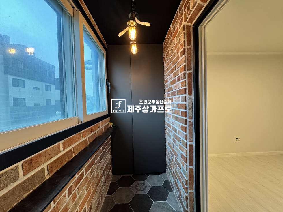 제주 제주시 봉개동 2602 104동 제주시 봉개동 까사라벨로 방3 화2구조 매매/엘리베이터o/개별창고o/내부컨디션최상 매매 매물번호 15595 사진 12